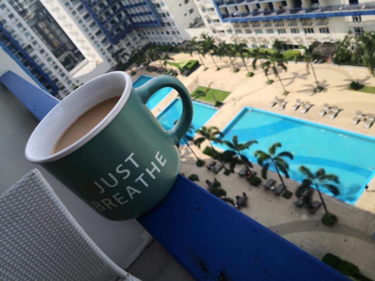 Bliss Staycation At Sea Residences By John Manila Exteriör bild