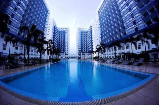 Bliss Staycation At Sea Residences By John Manila Exteriör bild